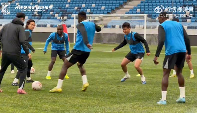 旺财28登录-徐正源断骨续命！5连败铁人大战玉昆 英博海牛赛后谁唱响莎啦啦？